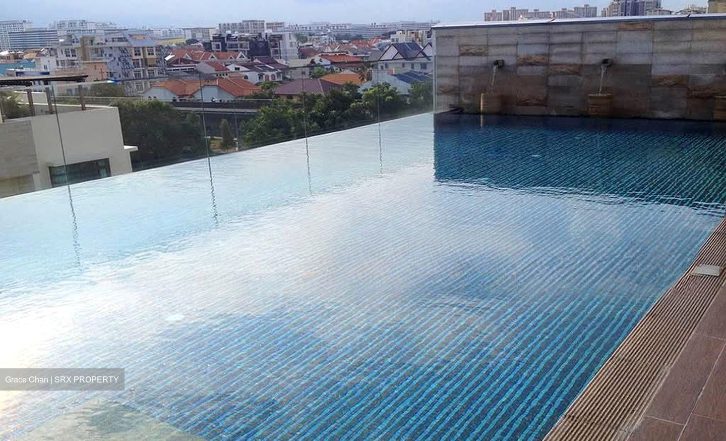 D'Gallery (D14), Apartment #586785051